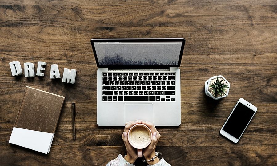 Por qué cada fotógrafo debe tener su propio sitio web y cómo puede crearlo